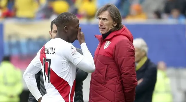 Ricardo Gareca y Luis Advíncula tuvieron muchas etapas en la selección peruana. Foto: EFE Ricardo Gareca y Luis Advíncula tuvieron muchas etapas en la selección peruana. Foto: EFE