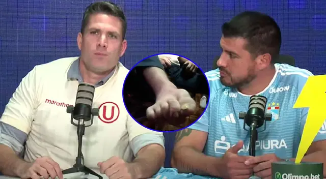 Paco Bazán mostró sus pies frente a Erick Delgado. Paco Bazán mostró sus pies frente a Erick Delgado.