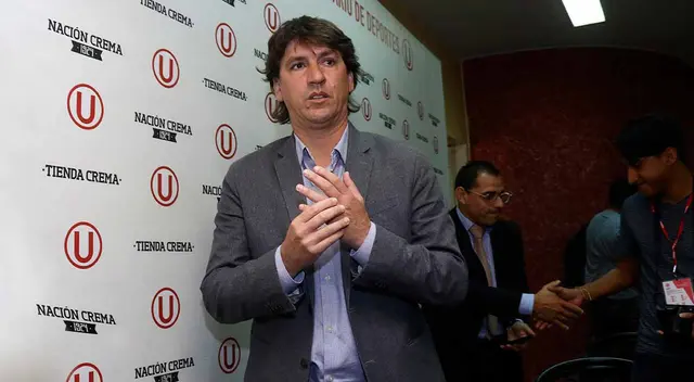 Jean Ferrari, administrador de Universitario. Jean Ferrari, administrador de Universitario.