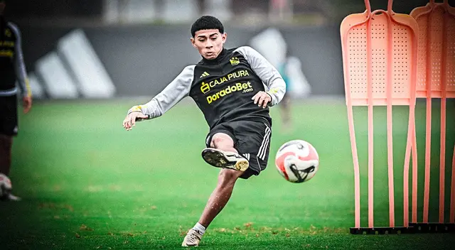 Maxloren Castro es una de las joyas de Sporting Cristal en esta temporada 2024.