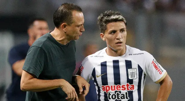 Restrepo mueve la pizarra: así será la alineación de Alianza frente a Colo Colo