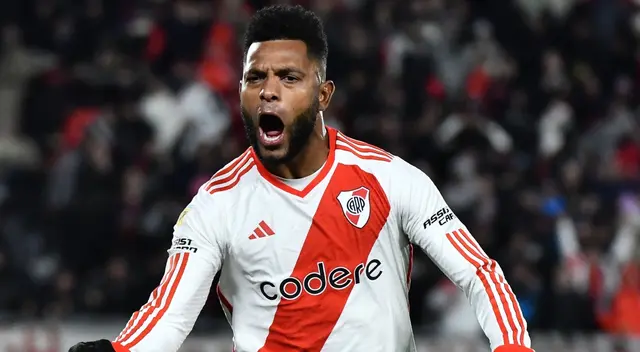 Miguel Borja anotó un triplete en el triunfo de River Plate sobre Tigre.