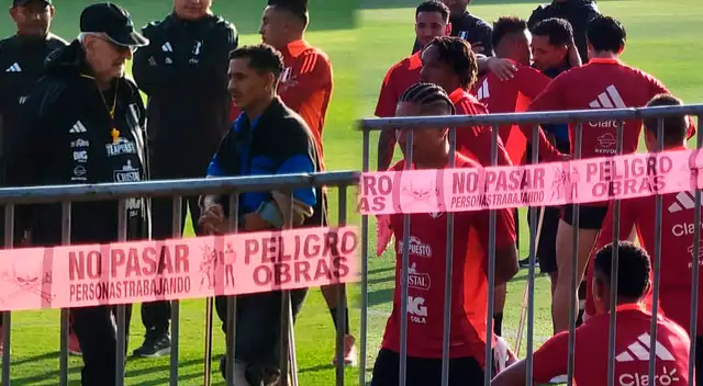 Yotún estuvo en la VIDENA para visitar las prácticas de la selección peruana.