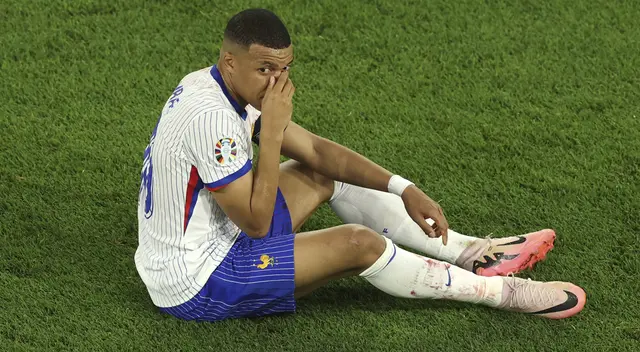 Kylian Mbappé fue titular con Francia ante Austria.