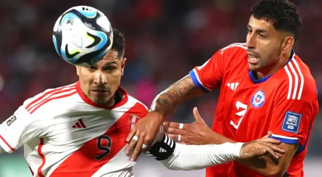 Paolo Guerrero y Guillermo Maripán en acción Paolo Guerrero y Guillermo Maripán en acción