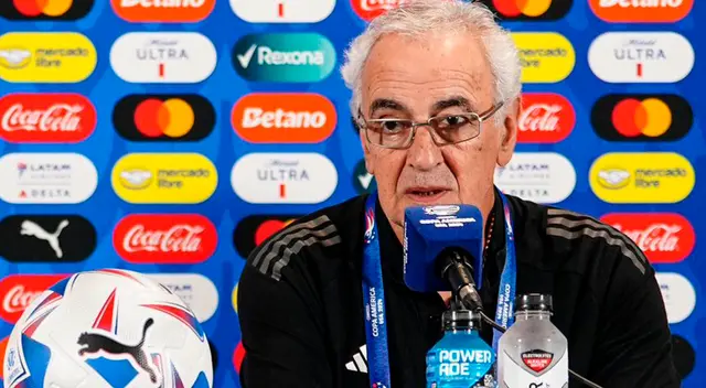 Fossati ha sido muy criticado por la actuación de Perú en la Copa América 2024. Fossati ha sido muy criticado por la actuación de Perú en la Copa América 2024.