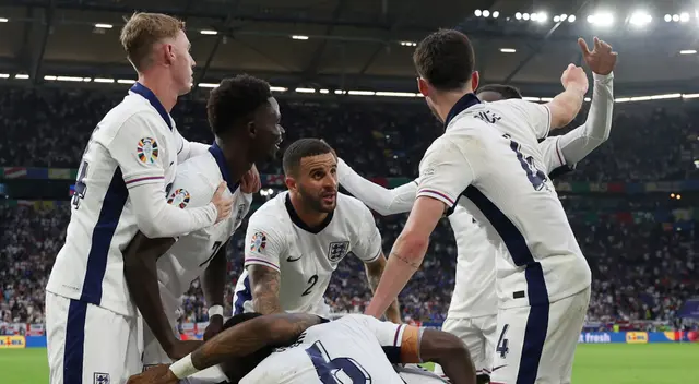 Inglaterra venció 2-1 a Eslovaquia y clasificó a cuartos de final de la EURO2024