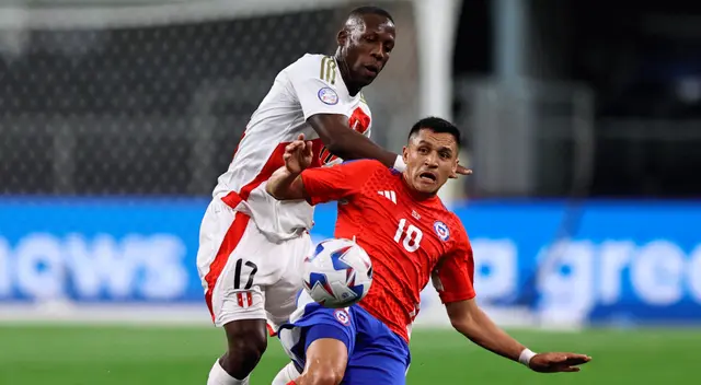 Luis Advíncula con Alexis Sánchez durante la Copa Amperica Luis Advíncula con Alexis Sánchez durante la Copa Amperica