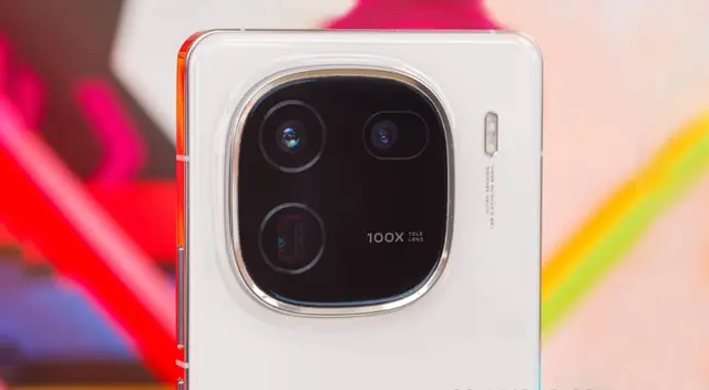 Conoce las características y precio del iQOO 12 de vivo, el smartphone chino en el Top 3 de los teléfonos más potentes del mundo. Conoce las características y precio del iQOO 12 de vivo, el smartphone chino en el Top 3 de los teléfonos más potentes del mundo.
