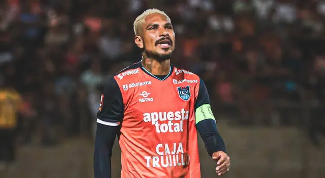 Paolo Guerrero llamó la atención tras escena en el Alianza Lima vs César Vallejo.