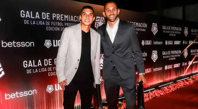 Hernán Barcos y Kevin Serna jugaron juntos en Alianza Lima