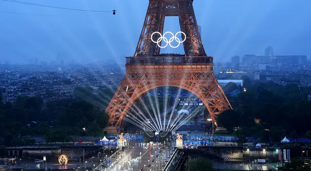 Emotiva ceremonia de inauguración de los Juegos Olímpicos París 2024. Emotiva ceremonia de inauguración de los Juegos Olímpicos París 2024.