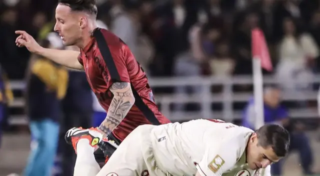 Universitario y Melgar jugaron en el Estadio Monumental de la UNSA. Universitario y Melgar jugaron en el Estadio Monumental de la UNSA.