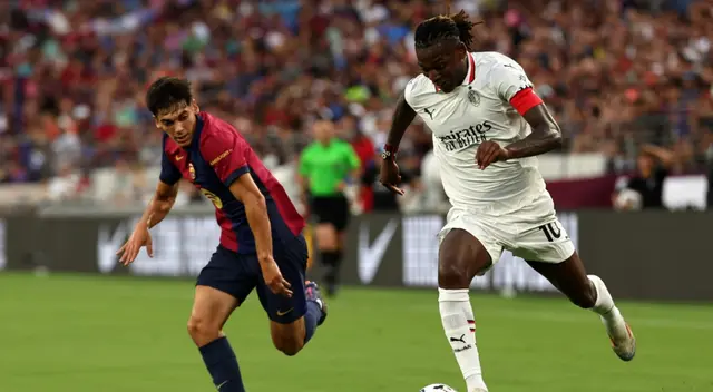 Barcelona y AC Milan se enfrentan por la Soccer Champions Tour