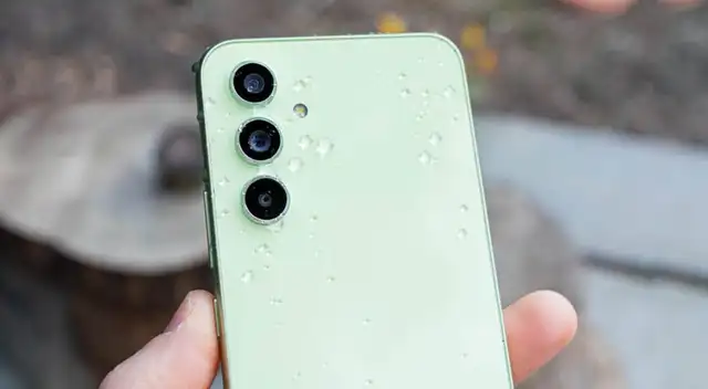 Conoce las características y precio del Galaxy A55 5G de Samsung, el gama media más potente y barato de Samsung.