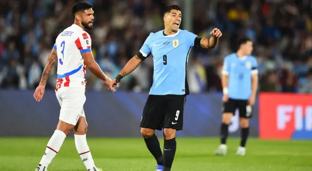 Uruguay y Paraguay chocaron en el Centenario.