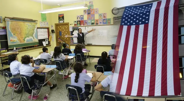 Cada niño inmigrante en EEUU tiene derecho a acceder a una educación pública. Cada niño inmigrante en EEUU tiene derecho a acceder a una educación pública.
