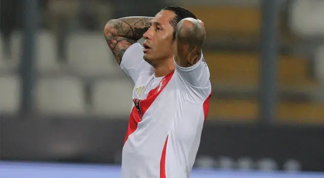 Gianluca Lapadula, Selección Peruana