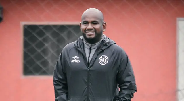 Juan Alayo dirigiría su último encuentro ante Alianza Lima Juan Alayo dirigiría su último encuentro ante Alianza Lima