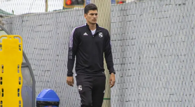 Iván Bulos dejó el fútbol el 2021 Iván Bulos dejó el fútbol el 2021