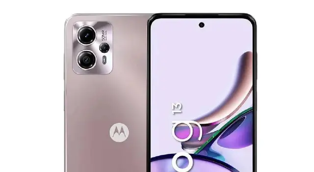 Este Motorola G13 es uno de los teléfonos más potentes y baratos del 2023. Conoce sus características y precio. Este Motorola G13 es uno de los teléfonos más potentes y baratos del 2023. Conoce sus características y precio.
