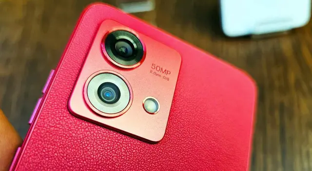 EL celular de Motorola que tiene buen precio, diseño exclusivo y óptimo rendimiento. EL celular de Motorola que tiene buen precio, diseño exclusivo y óptimo rendimiento.