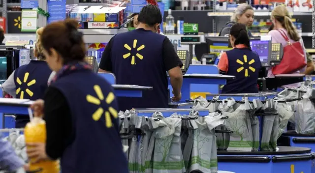 Escala de SALARIOS de trabajadores en Walmart: ¿qué área gana más? Escala de SALARIOS de trabajadores en Walmart: ¿qué área gana más?