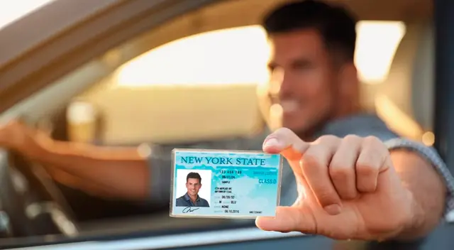 Conoce aquí cuáles son los estados en los que puedes adquirir una licencia pese a ser indocumentado. Conoce aquí cuáles son los estados en los que puedes adquirir una licencia pese a ser indocumentado.