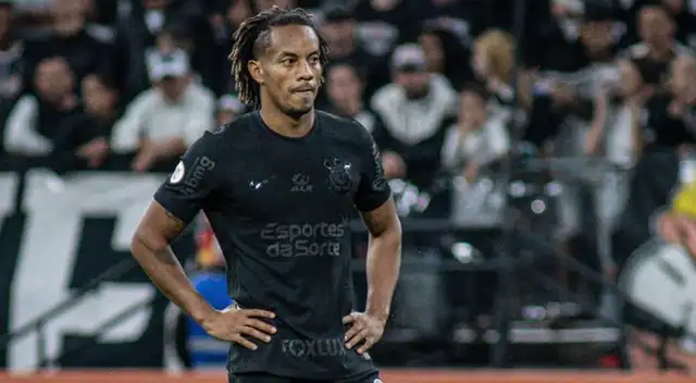 André Carrillo sorprende con reacción tras empate de Corinthians con Racing. André Carrillo sorprende con reacción tras empate de Corinthians con Racing.