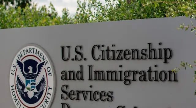 Conoce cuáles son los días en los que la Uscis cerrará sus oficinas en el mes de noviembre.