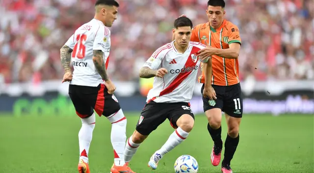 River Plate se impuso sobre Banfield por la Liga Profesional Argentina. River Plate se impuso sobre Banfield por la Liga Profesional Argentina.