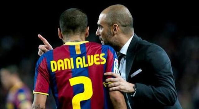 Dani Alves confesó que Guardiola tenía el deseo de irigir a Brasil.    
