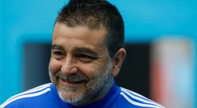 Claudio Vivas asumió el cargo de DT interino de Costa Rica tras renuncia de Gustavo Alfaro Claudio Vivas asumió el cargo de DT interino de Costa Rica tras renuncia de Gustavo Alfaro