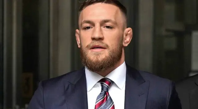 La acusación podría significar la caída de Conor McGregor.