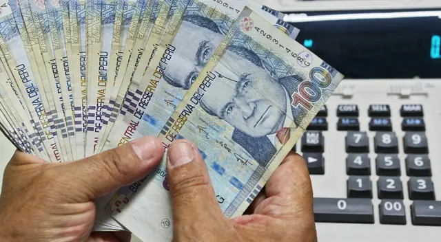 La gratificación se pagará durante el mes de diciembre. La gratificación se pagará durante el mes de diciembre.