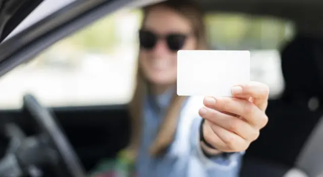 La renovación en línea es la opción más cómoda para quienes cumplen los requisitos.