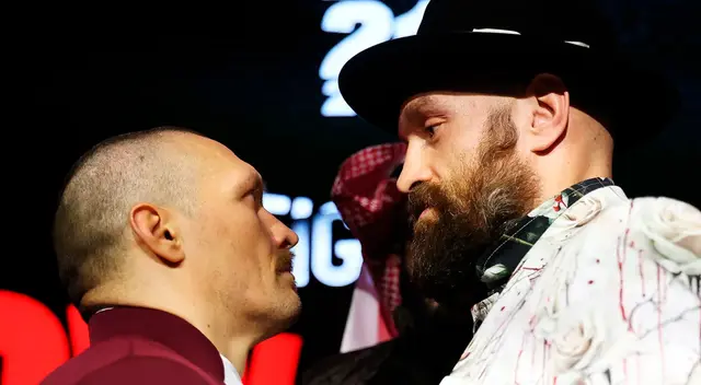 Usyk vs. Fury 2 pelearon hoy en un combate descomunal. Usyk vs. Fury 2 pelearon hoy en un combate descomunal.
