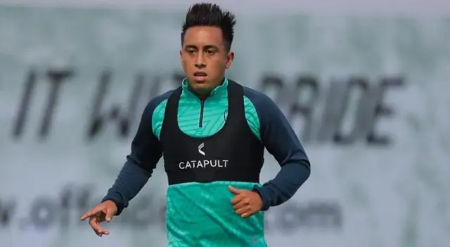 Christian Cueva sorprende con su futuro tras jugar en Cienciano. Christian Cueva sorprende con su futuro tras jugar en Cienciano.