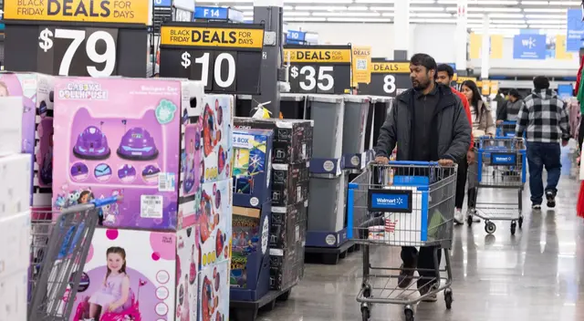 Conoce si Walmart abrirá a fin de año. Conoce si Walmart abrirá a fin de año.