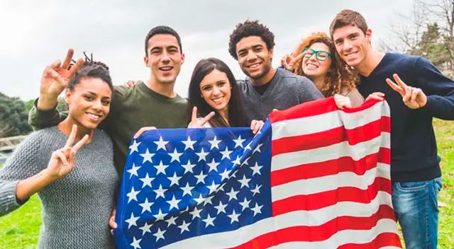 USCIS permite solicitar la extensión de la visa F-1 mediante el Formulario I-539.