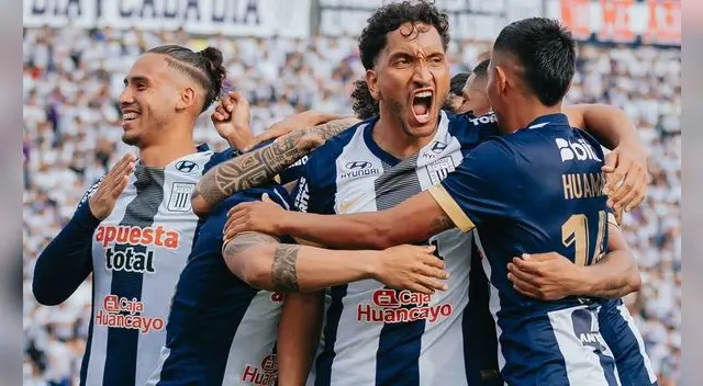Alianza Lima venció a Emelec en partido de presentación de su plantel 2025.