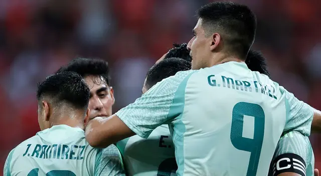 México se impuso y derrotó 2-0 a Internacional en partido amistoso internacional México se impuso y derrotó 2-0 a Internacional en partido amistoso internacional