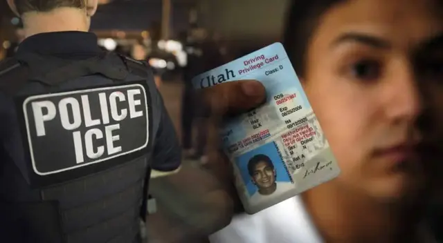 Toma en cuenta estas pautas si eres detenido por ICE. Toma en cuenta estas pautas si eres detenido por ICE.