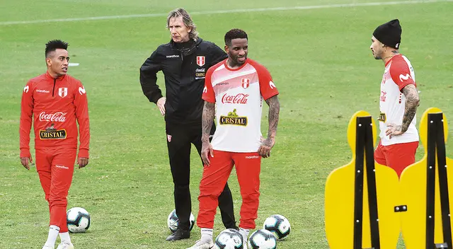 Jefferson Farfán participó de cinco eliminatorias con Perú