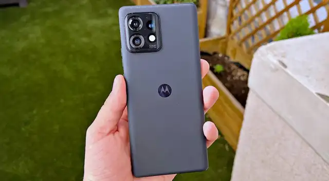 Moto Edge 40 Pro 5G Moto Edge 40 Pro 5G