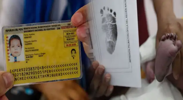 El DNI amarillo es el documento de identidad para recién nacidos hasta los 17 años.