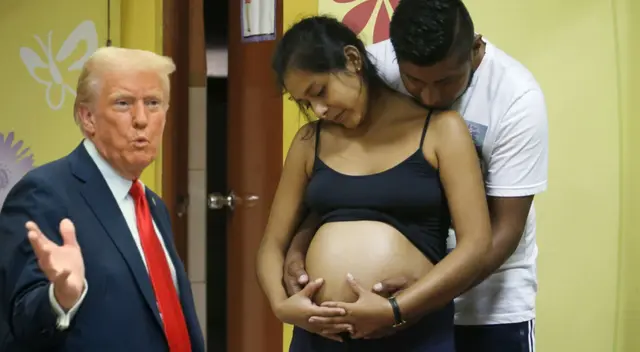 Jueza frena la orden de Trump y deja en suspenso el futuro de miles.