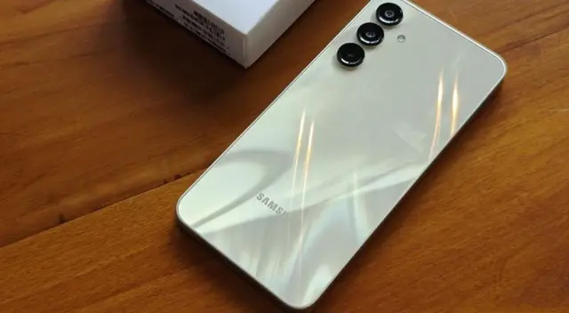 Este Samsung tiene la política de actualizaciones más extensa en esta gama. Este Samsung tiene la política de actualizaciones más extensa en esta gama.