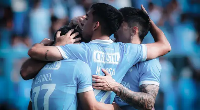 Sporting Cristal se 'refuerza' con llegada de futbolista proveniente de Venezuela.