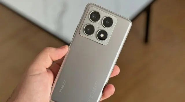 Xiaomi vuelve a dejar a todos con la boca abierta con este gama alta de precio muy accesible que hace temblar a la competencia. Xiaomi vuelve a dejar a todos con la boca abierta con este gama alta de precio muy accesible que hace temblar a la competencia.